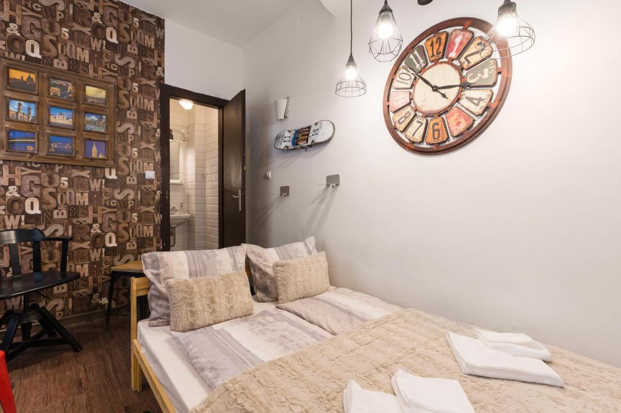 Cheerful Studio Budapest Downtown Esterno foto