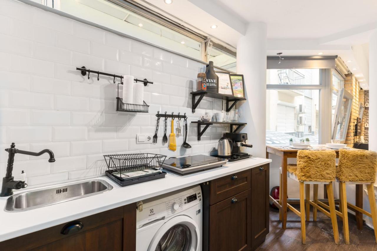 Cheerful Studio Budapest Downtown Esterno foto